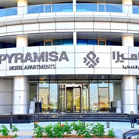 Pyramisa Hotel Apartments Dubai Exterior photo